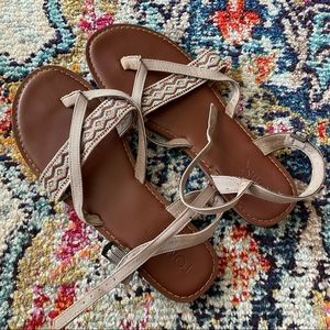 [toms] Strappy Sandals